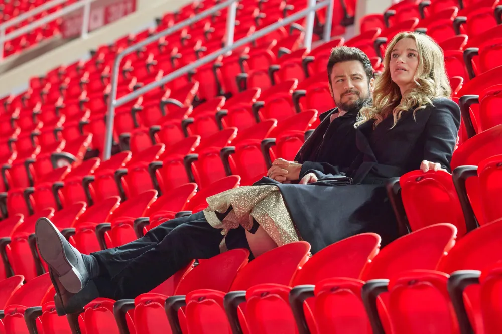 Holiday Touchdown A Chiefs Love Story Stars Gush Over Donna Kelces Cameo