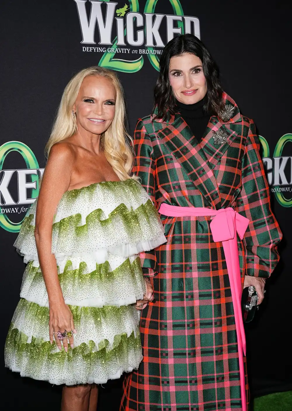 How Do Wicked and The Wizard of Oz Connect Us Explains 278