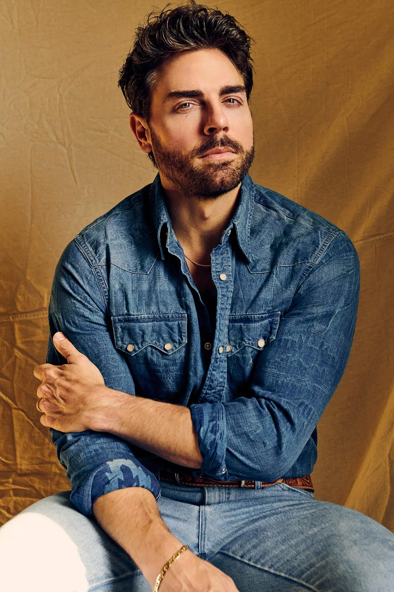 How The Merry Gentlemen s Colt Prattes Found a BFF in Chad Michael Murray Through Pushups and Laughs 190 198