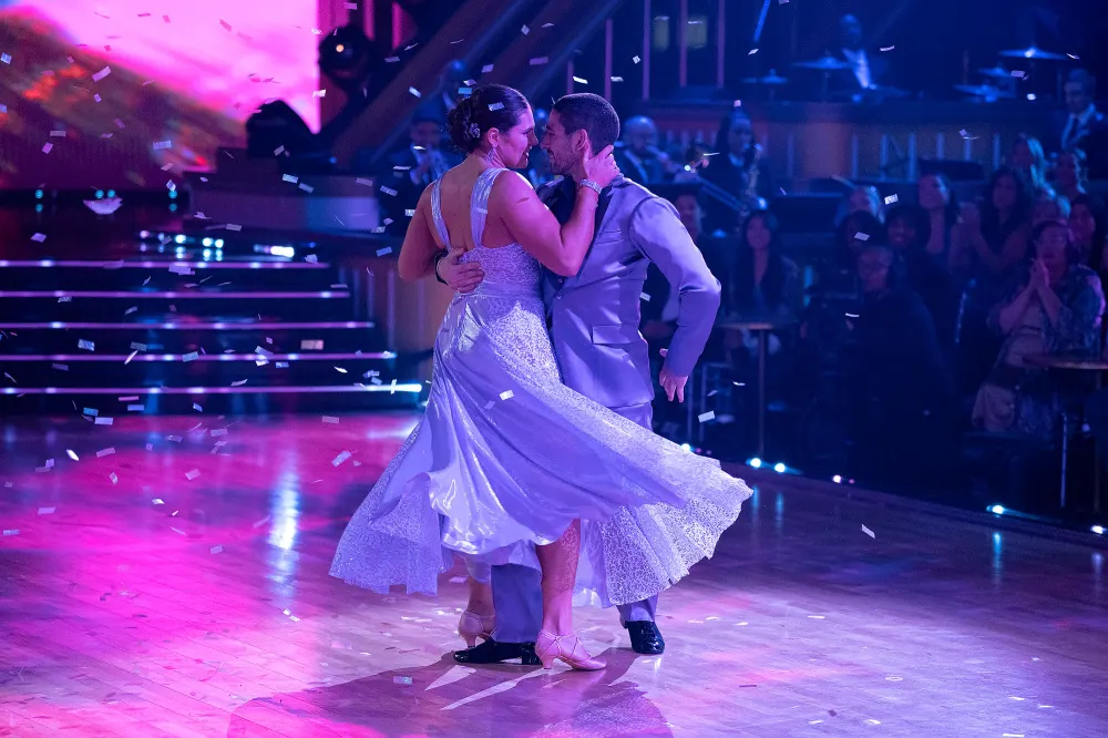 Ilona Maher and Alan Bersten Season 33 Semifinals