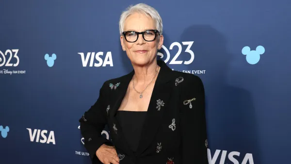 Jamie Lee Curtis Takes a Page from Makeup-Free Pamela Anderson