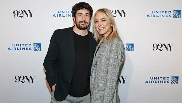 Jason Biggs and Wife Jenny Mollen Put Their Spousal Knowledge to the Test After 16 Years of Marriage