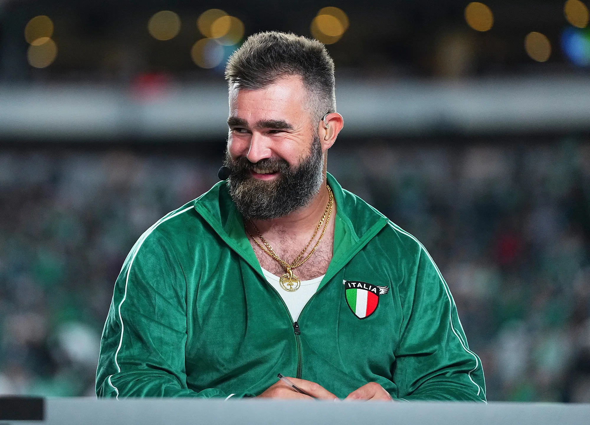 Jason Kelce Surprises Raucous Fans at Eagles Bar in Los Angeles During Cowboys Game