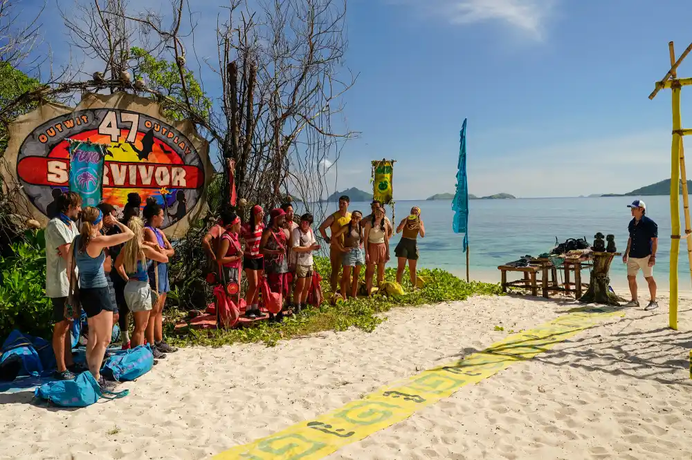 Jeff Probst Clarifies Why He Ate Survivor Contestants Communal Food