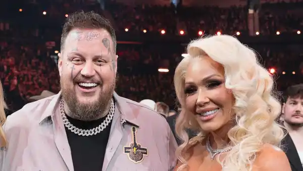 Jelly Roll and Bunnie XO 390 CMAS @)@$