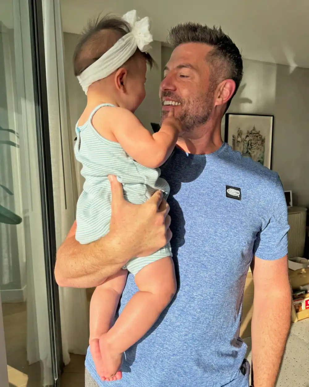 Jesse Palmer Baby Daughter Ella Is Obsessed With His Favorite Music
