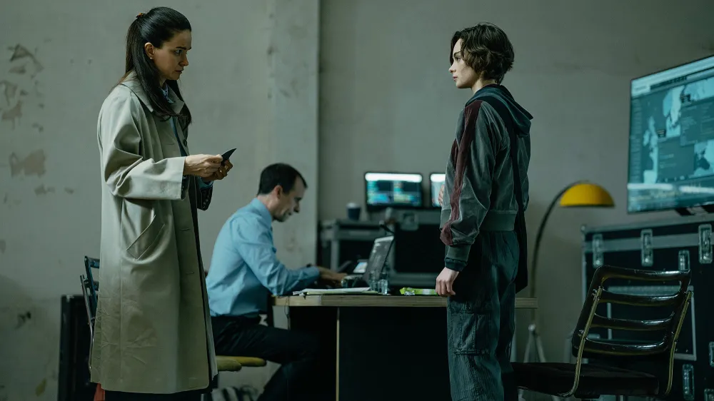 Jodie Turner Smith and More The Agency Stars Break Down What to Expect