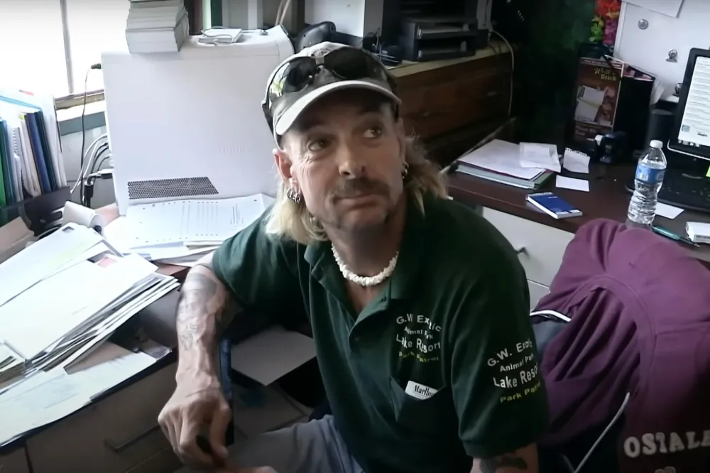 Joe Exotic Is Hopeful Hell Be Released From Prison Next Year I Still Have Faith