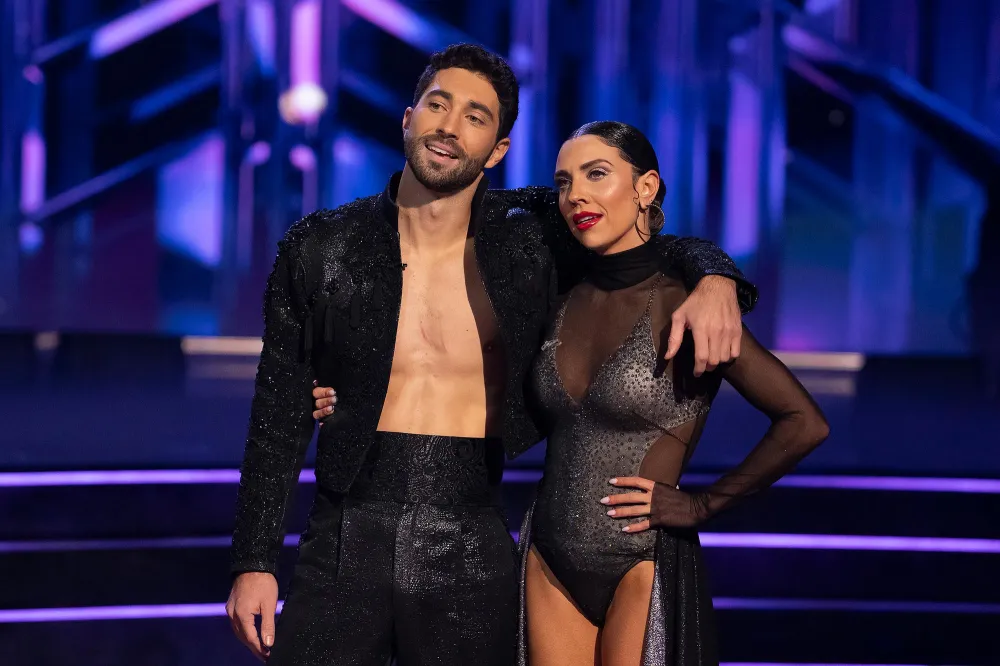 Joey Graziadei Reacts to Being 1st Bachelor to Make It to DWTS Finale Jenna Johnson