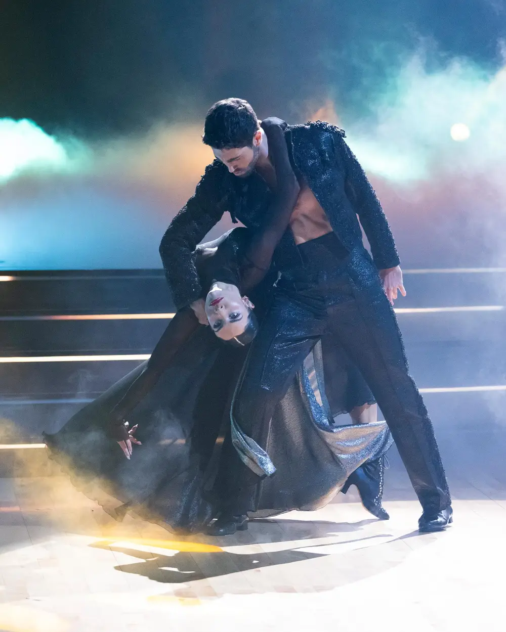 Joey Graziadei Says DWTS Partner Jenna Johnson Will Choreograph His and Fiancee Kelseys 1st Dance