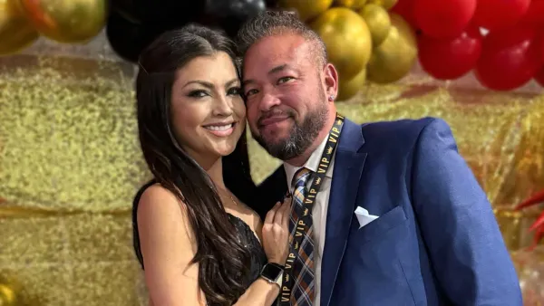 Jon Gosselin Engaged to Stephanie Lebo After 3 Years of Dating