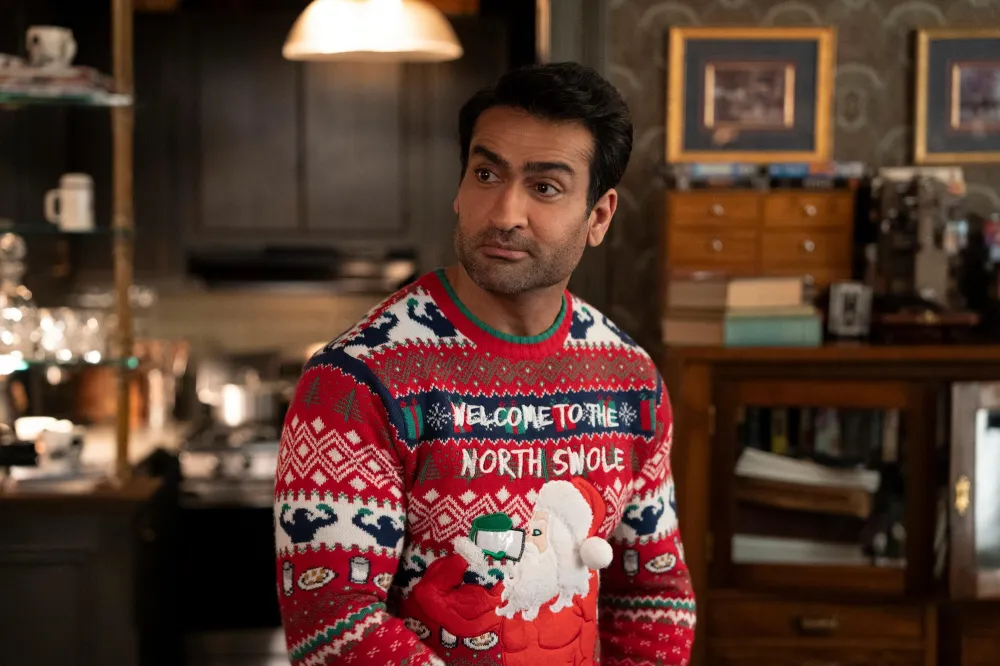 Kumail Nanjiani Praises the No Hazing Set on Only Murders in the Building