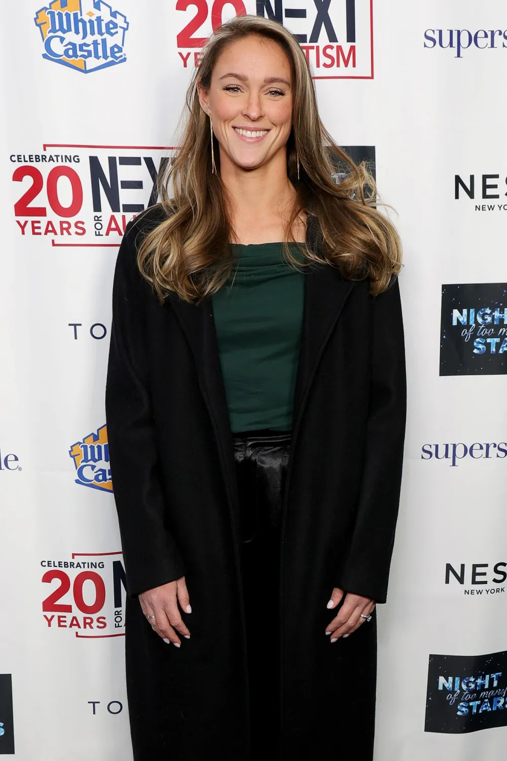 Kylie Kelce Shows Support for Travis Kelce and the Chiefs in Red Sweater 648