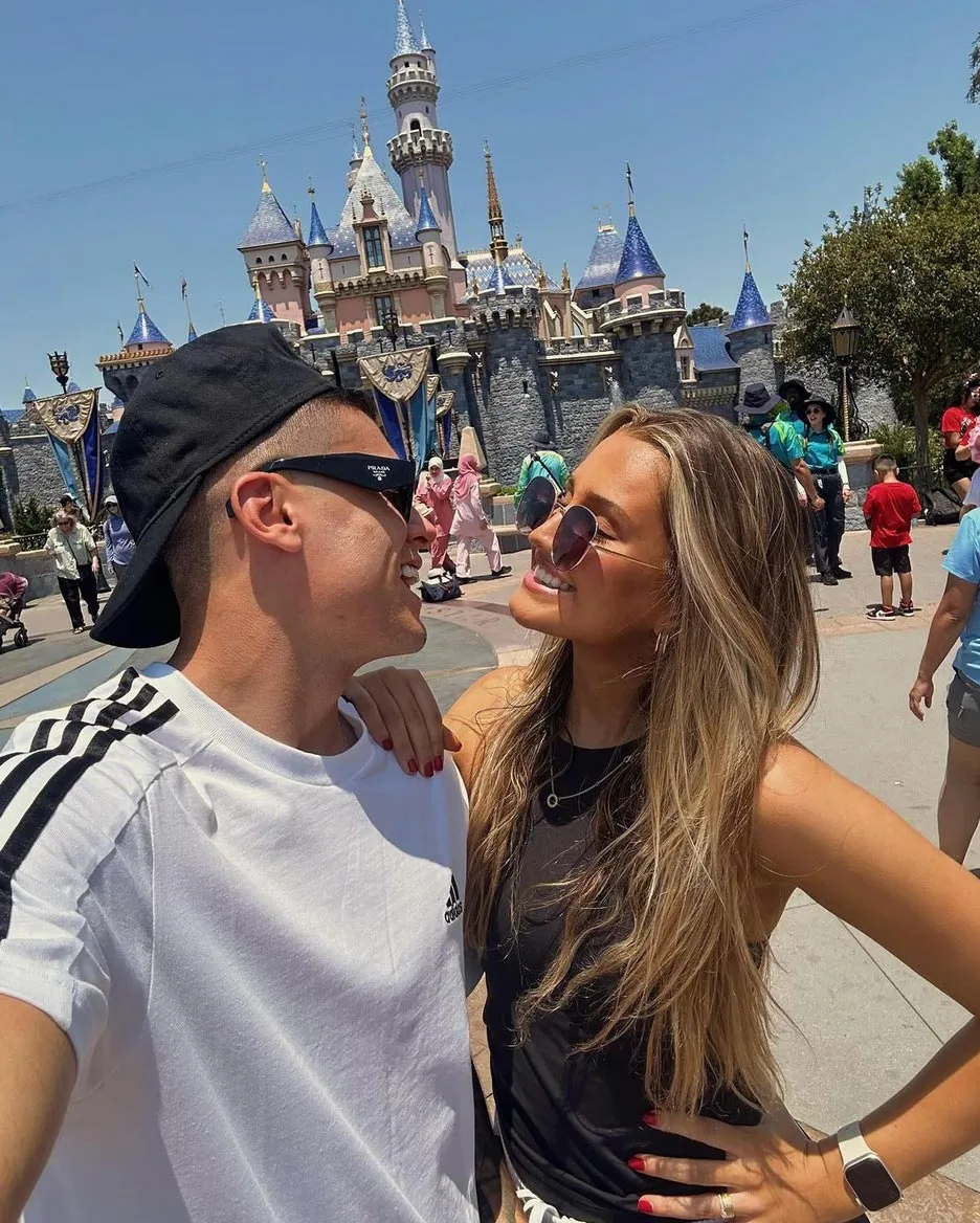 Los Angeles Galaxys Gabriel Pec and Wife Isabellas Relationship Timeline