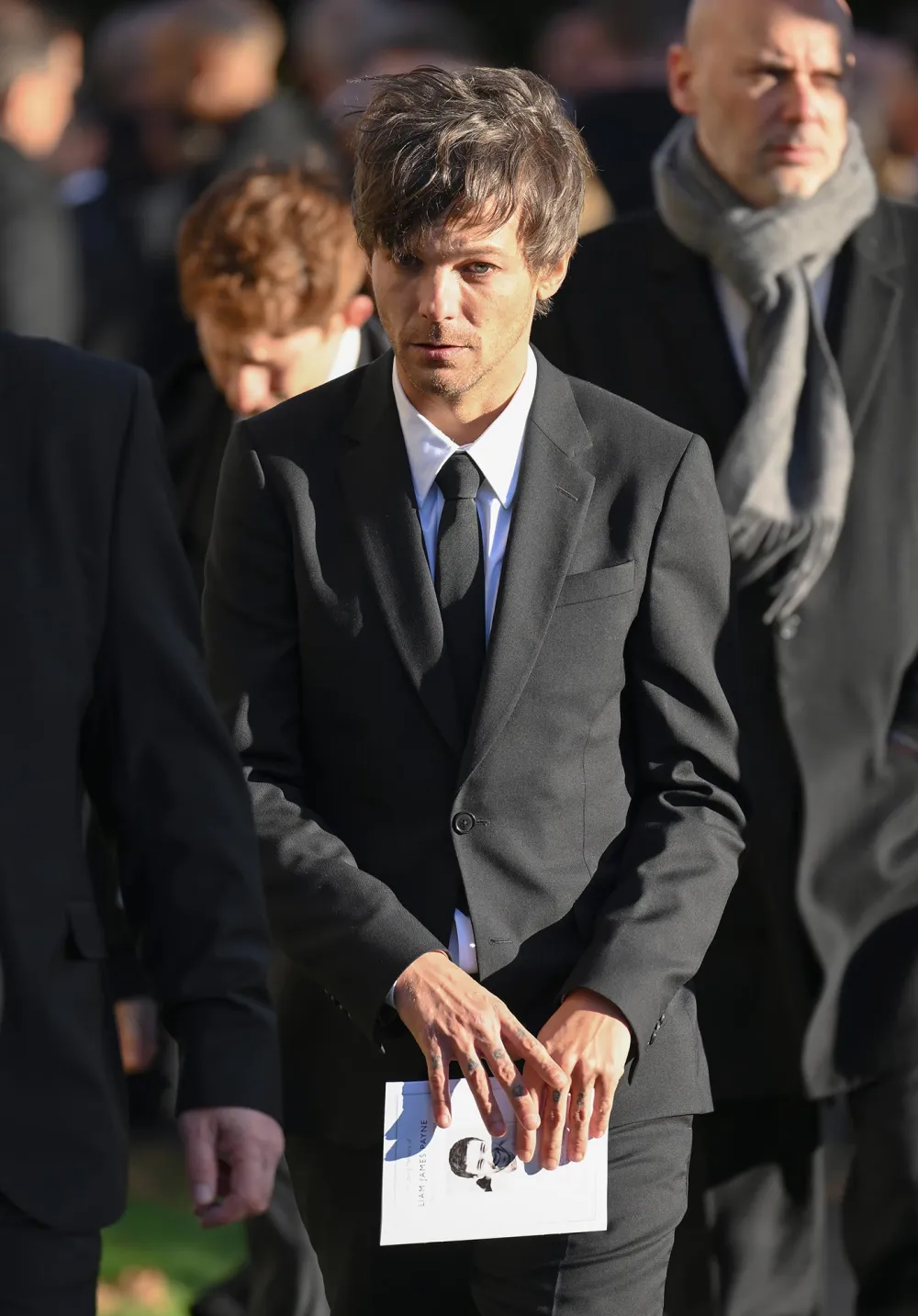 Louis Tomlinson Liam Payne Former One Direction Bandmates Attend Singer Funeral
