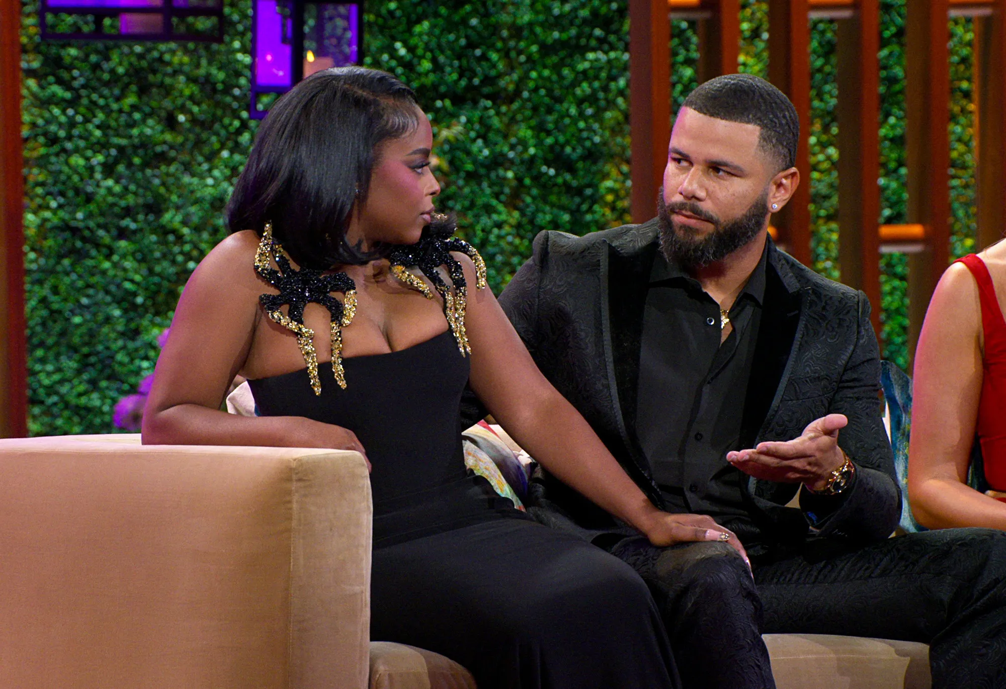 Love Is Blind Ashley Received DM From Woman Tyler Donated Sperm to