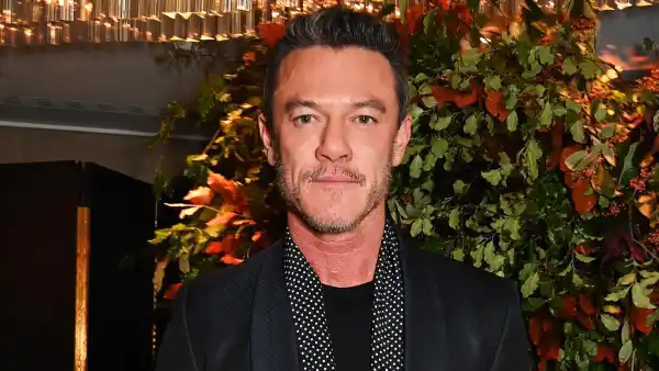 Luke Evans Says It Took Him 3 Long Island Iced Teas to Take His Top Off on the Beach 721