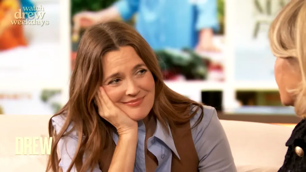 Martha Stewart Playfully Pushes Drew Barrymore Away After Dating Question