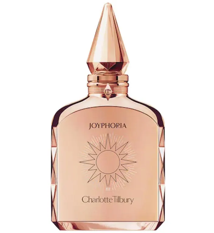 Michaela Jae Rodriguez What s in My Bag 0407