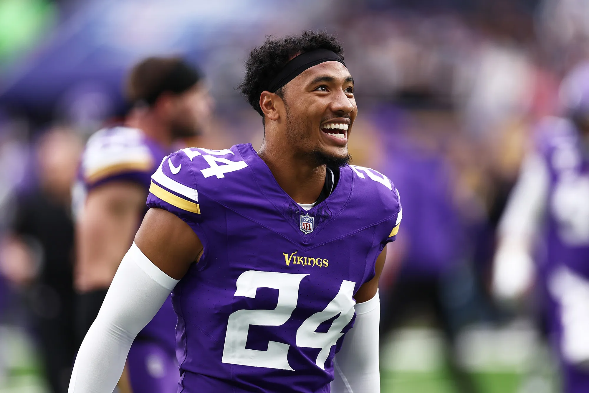 Minnesota Vikings Camryn Bynum Does Hilarious Celebration Dance Inspired by Breakdancer Raygun