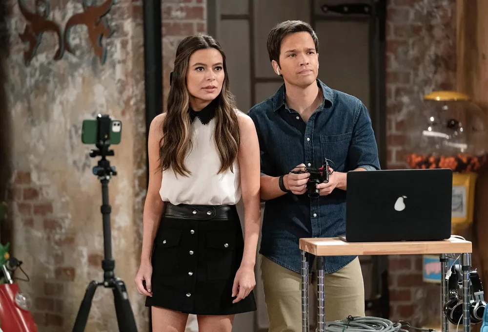 Miranda Cosgrove Teases New iCarly Project to Wrap Up Revival Cliffhanger