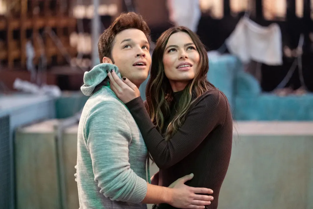 Miranda Cosgrove Teases New iCarly Project to Wrap Up Revival Cliffhanger