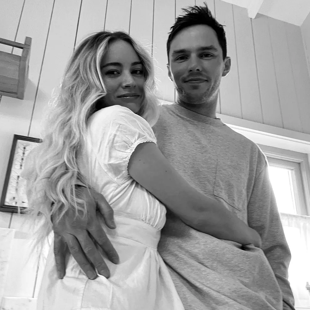Nicholas Hoult and Wife Bryana Holly s Low Key Relationship Timeline From Parenthood to Secret Marriage 529