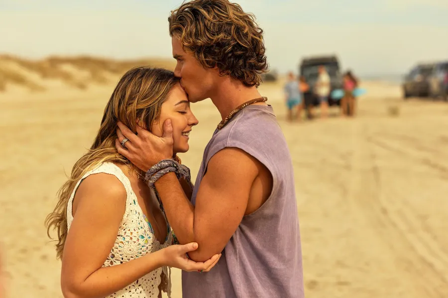 Outer Banks John B and Sarah Camerons Epic Romance A Timeline of Their Relationship