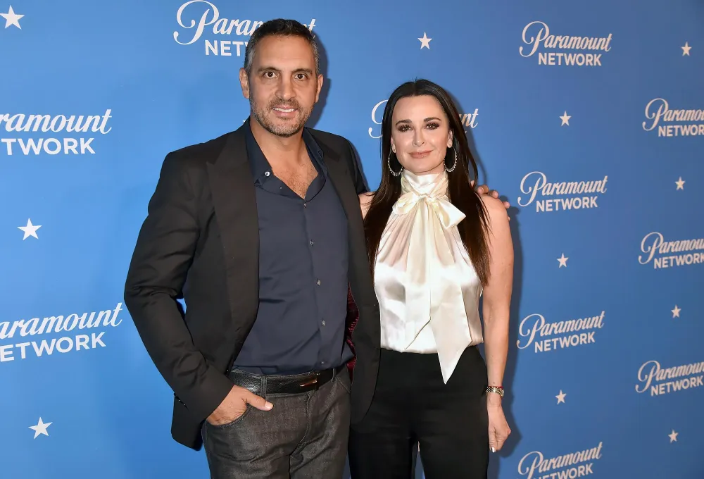 RHOBH Reveals Mauricio Umansky Replaced Kyle Richards Photo With DWTS Emma Slater