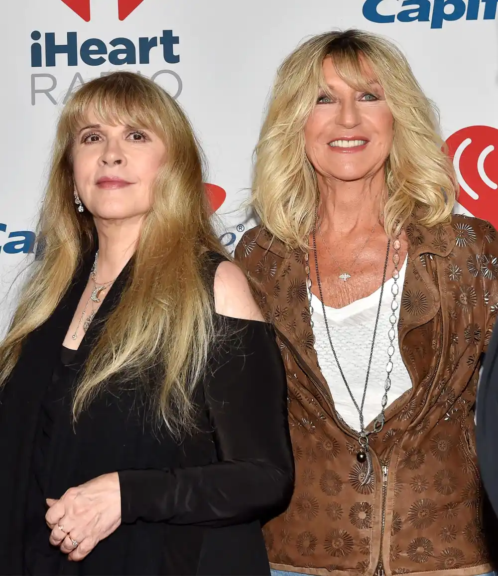Revisiting Stevie Nicks Close Friendship With Christine McVie From Fleetwood Mac to Final Days 821