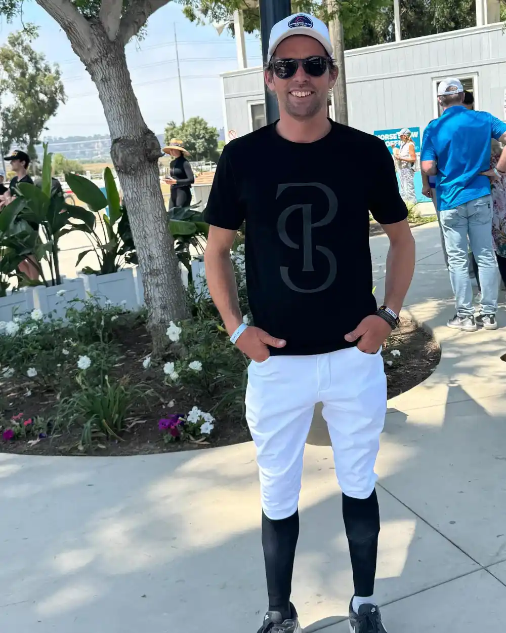 Simon Schroeder Wife Spoke About Training Horses With Teddi Mellencamp Before Affair News