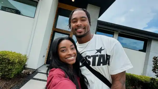 Simone Biles Shares How She and Husband Jonathan Owens Will Spend Thanksgiving