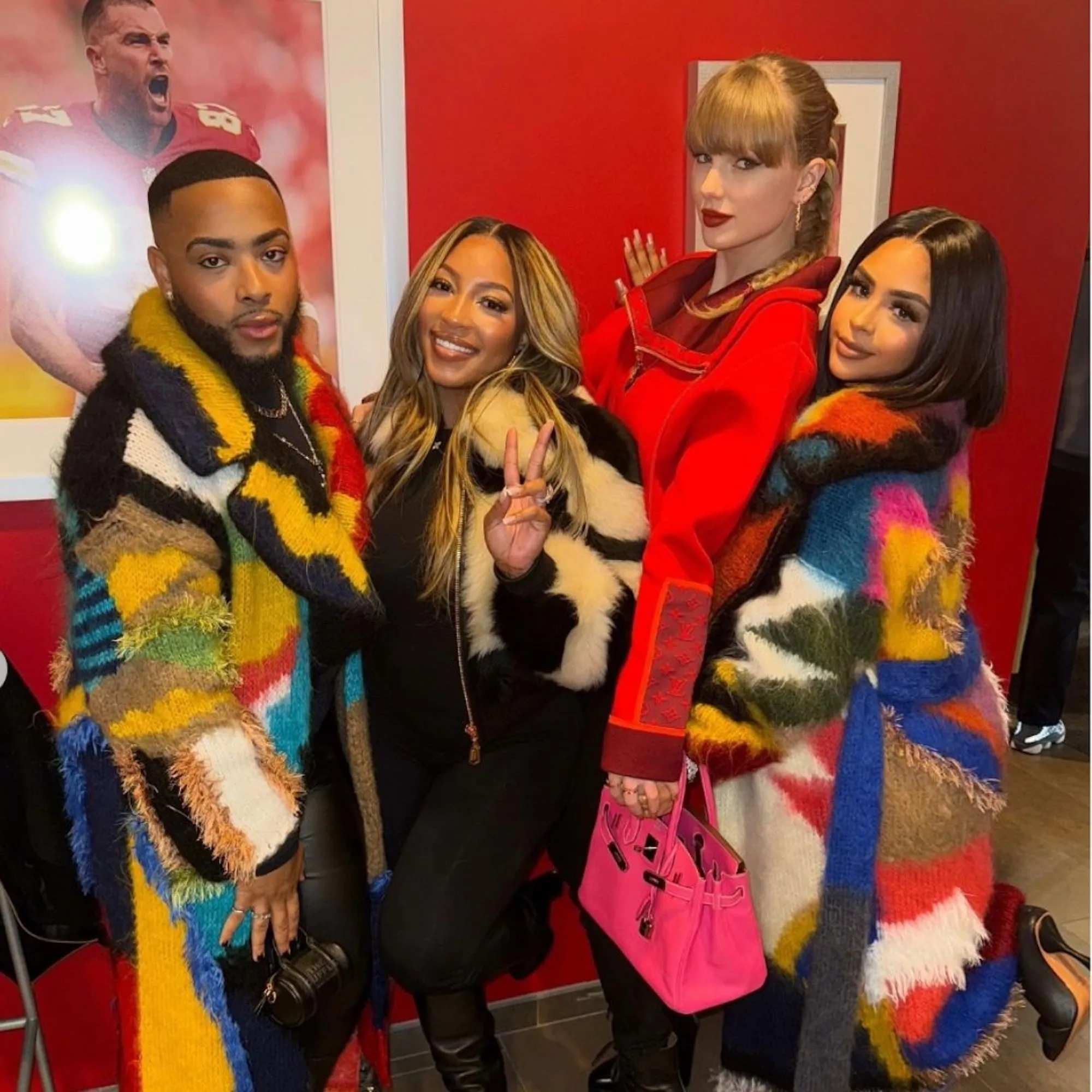 aylor Swift, Chariah Gordon and Sheawna Kiara Are Friendship Goals at Travis Kelces NFL Game