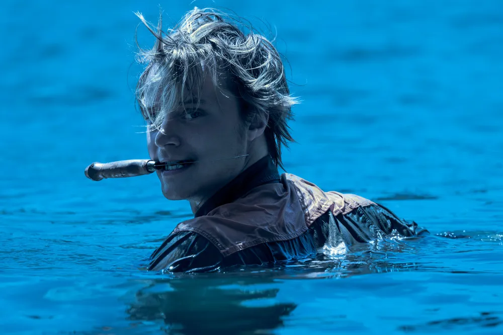 Us Explains Outer Banks Offscreen Backlash After JJ Controversial Death