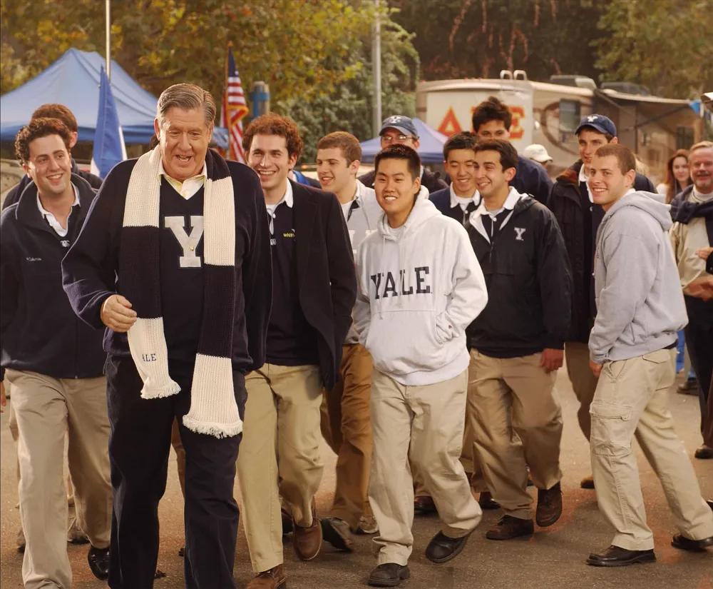 Looking Back at the Wildest Moments From Gilmore Girls&rsquo; Harvard-Yale Game: Tailgates, Affairs, More