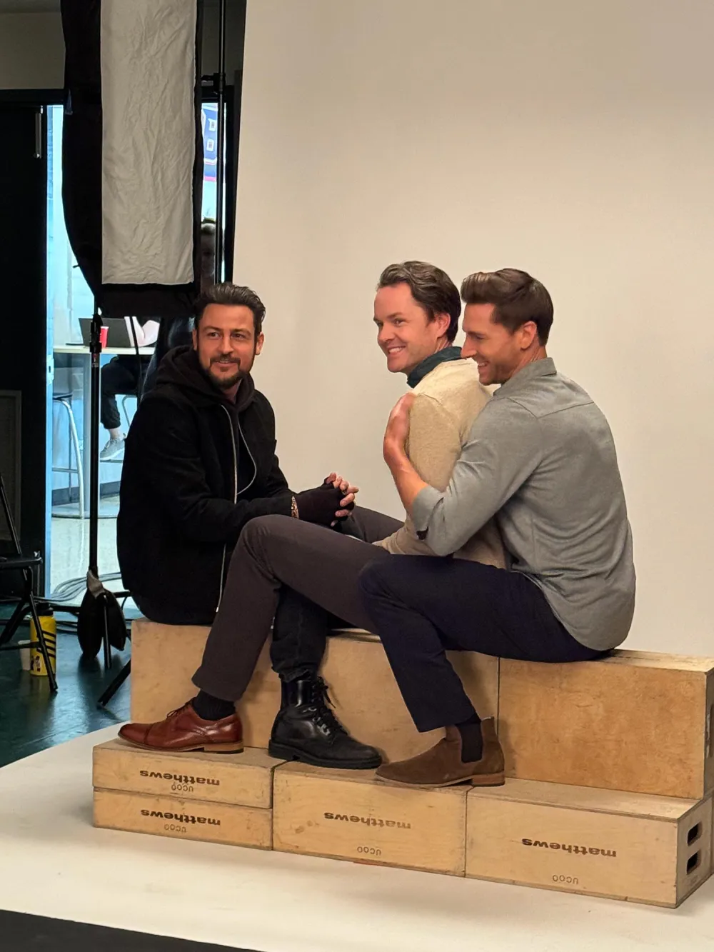 What s a Hallmark Holiday Movie Set Like Us Takes You Behind the Scenes on Three Wiser Men and a Boy 719 724