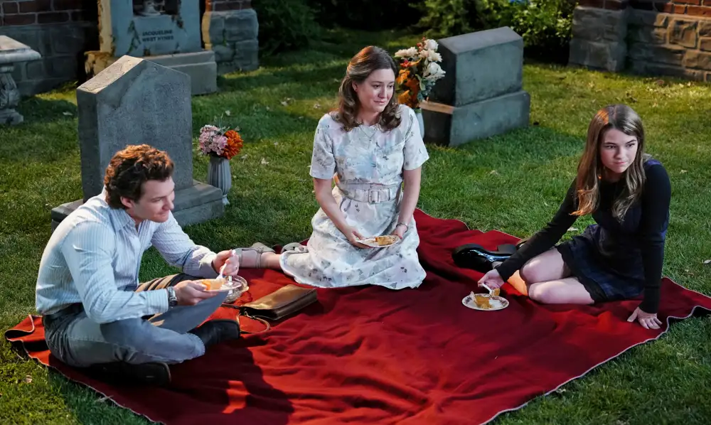 Which Dysfunctional TV Family Brought the Most Iconic Thanksgiving Episode