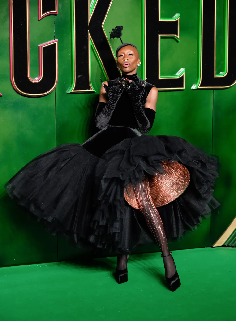 Dax Shepard Asks Cynthia Erivo About Butt-Wiping Habits With Her Nails