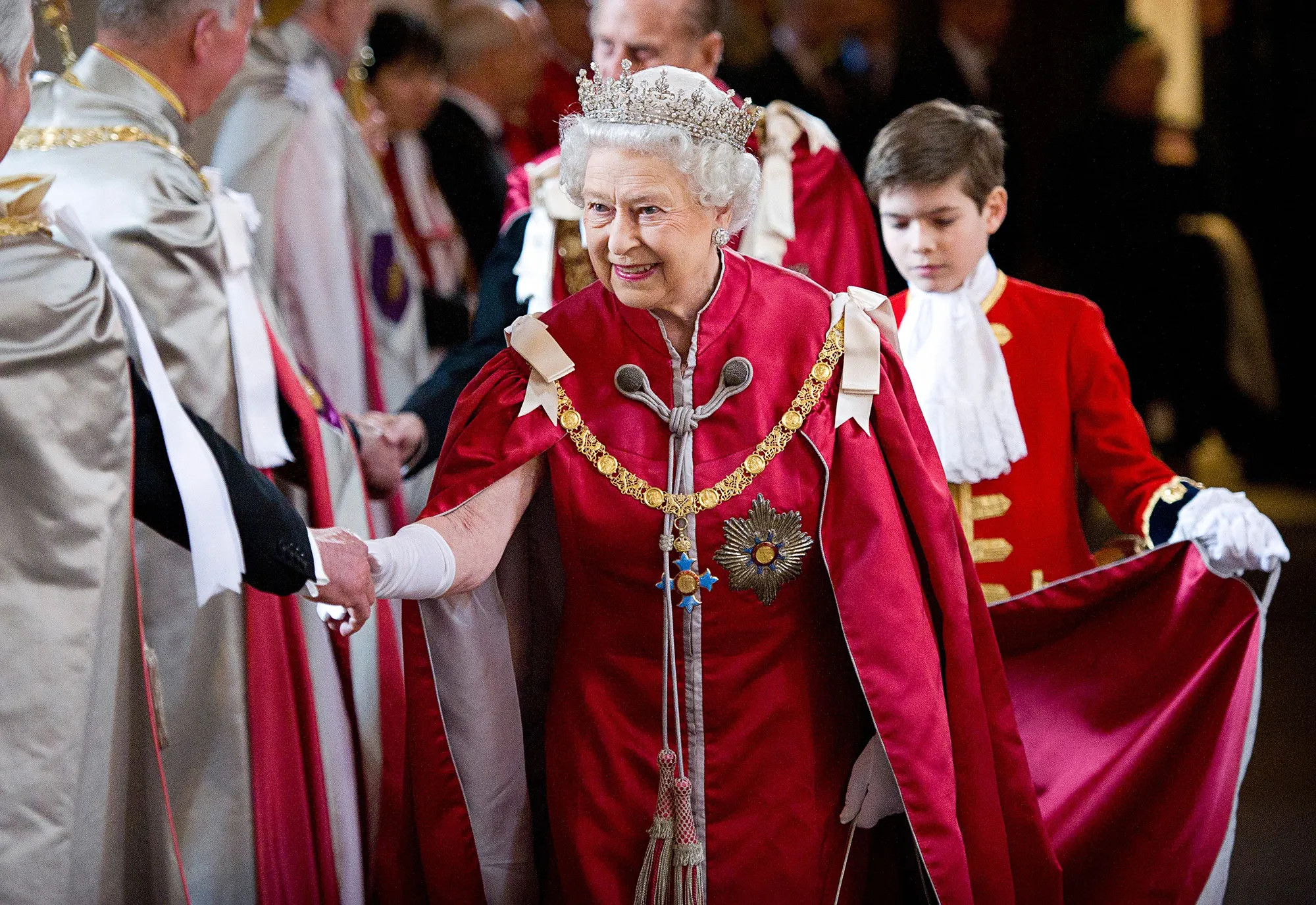 The Intricacies of Tiara Lending in Queen Elizabeth II Court 