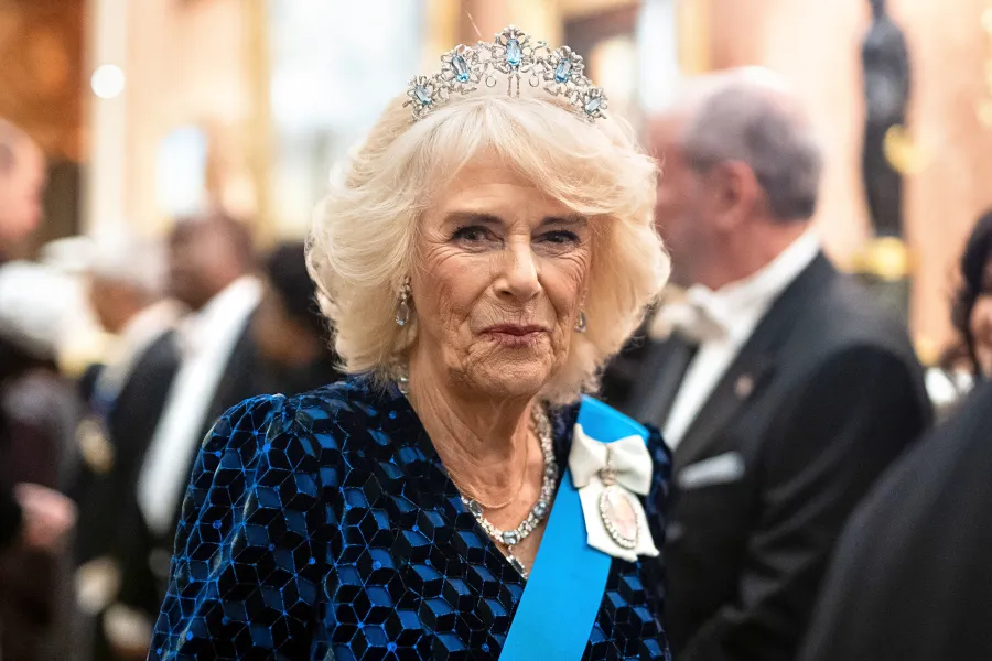 The Intricacies of Tiara Lending in Queen Elizabeth II Court 