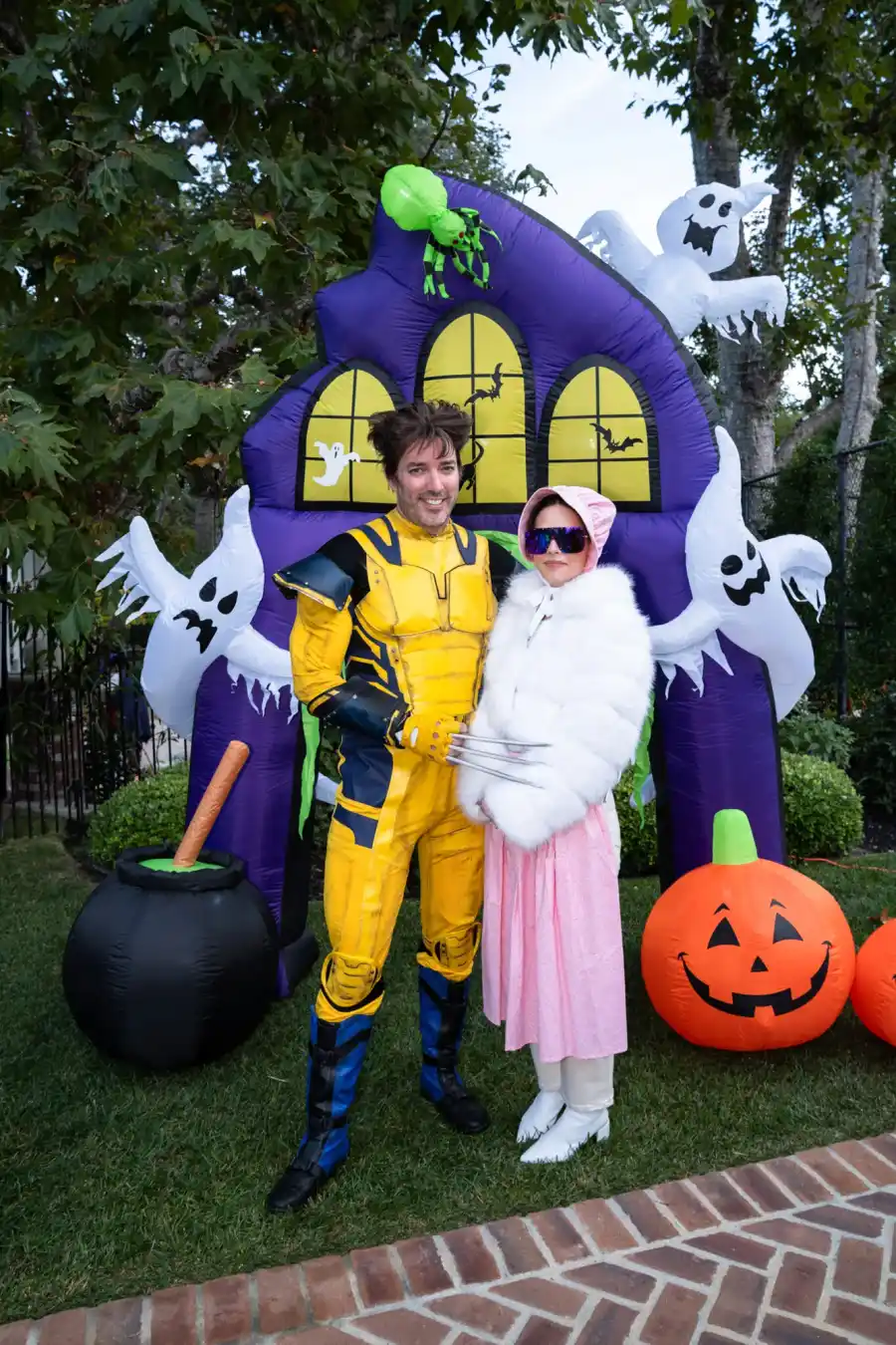 Zooey Dechanel and Jonathan Scott Best Celebrity Halloween 2024 Costumes