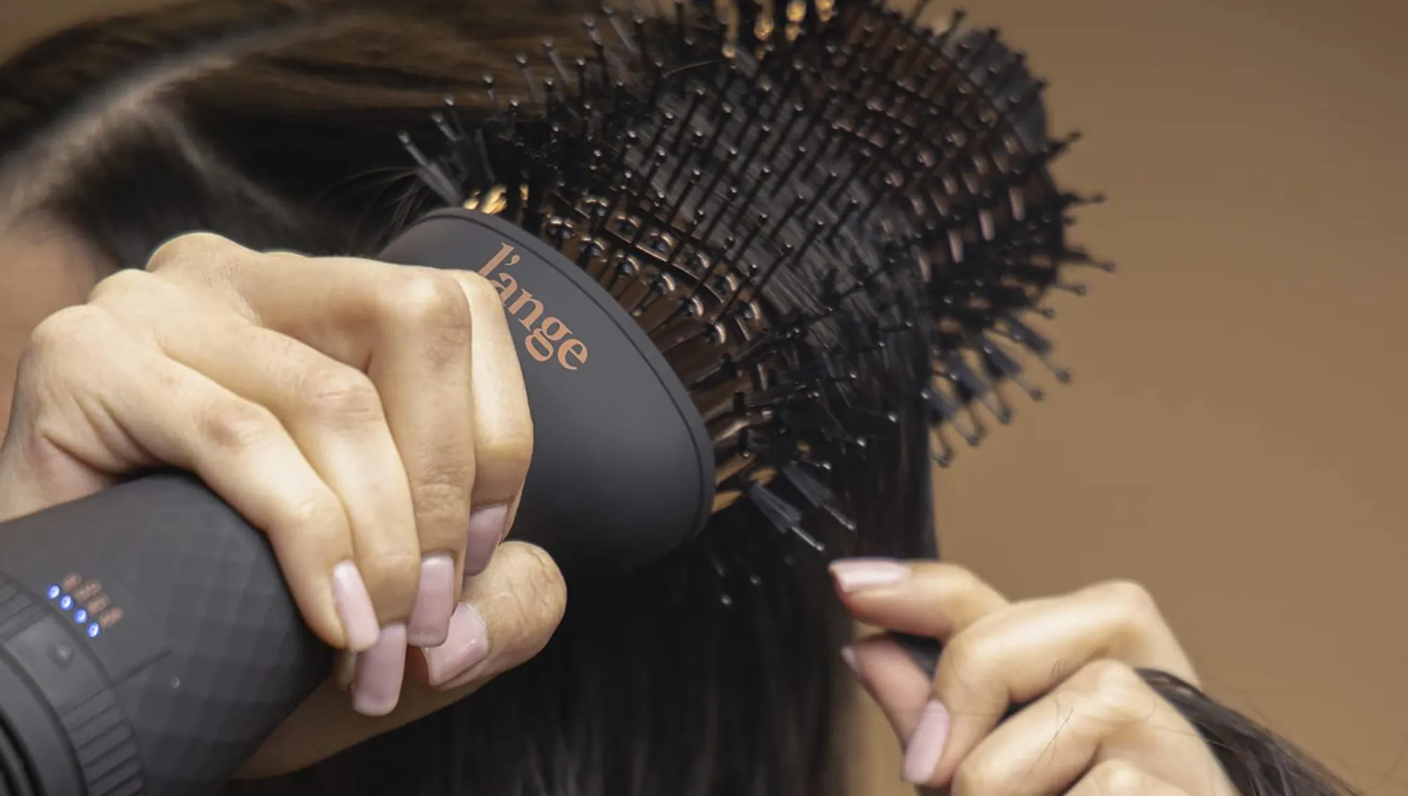 lange-hair-le-volume-blow-dryer-brush-sale