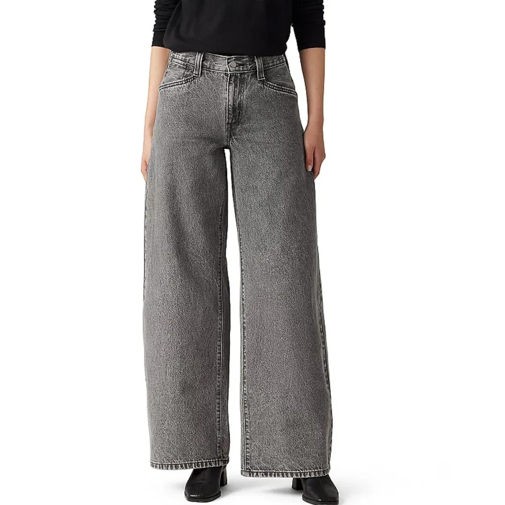 Levi's '94 Baggy Wide-Leg Jeans