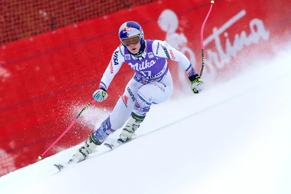 Lindsey Vonn Announces Return to Skiing Nearly 6 Years After Retirement