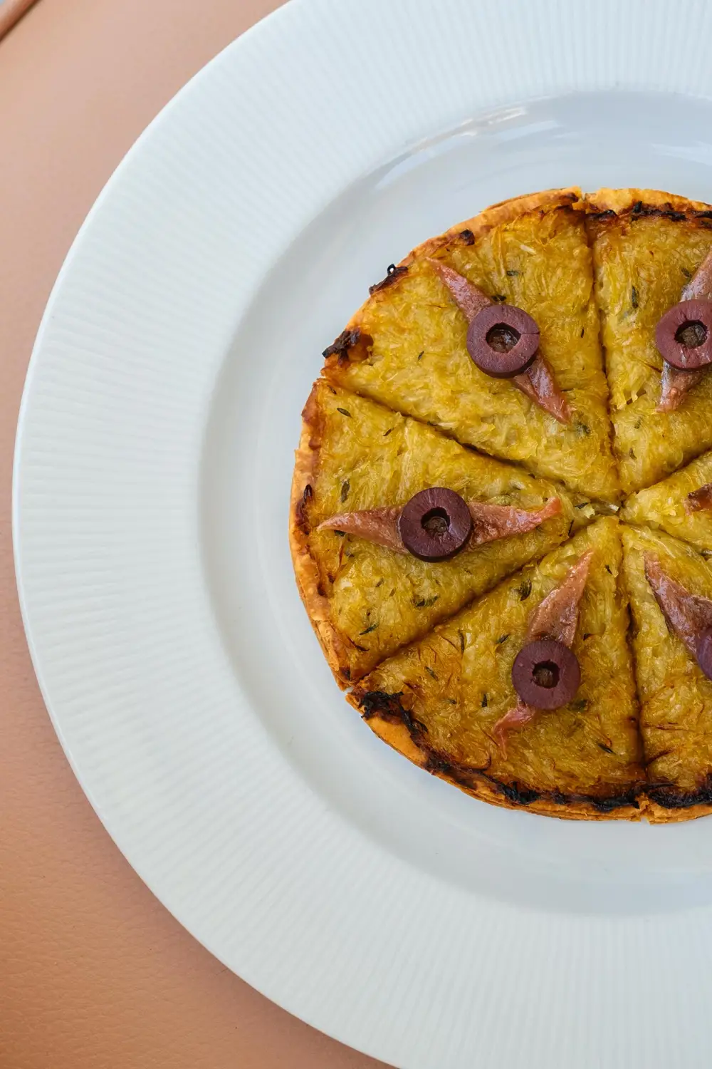 Inside LAs Newest Celeb Loved Restaurant