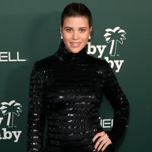 Sofia Richie 5 Month Old Daughter Eloise Has a Baby Phone to Text Friends