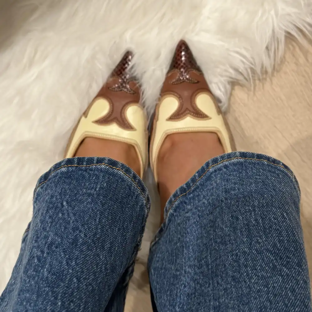 Steve Madden Thorin Pointed-Toe Mid-Heel Mule Pumps