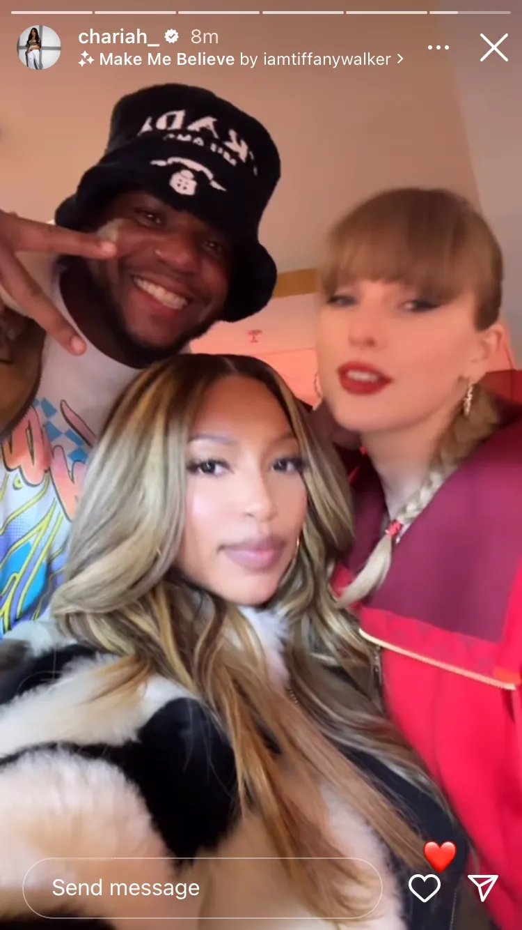 Taylor Swift Chariah Gordon and Sheawna Kiara Hang Out at NFL Game