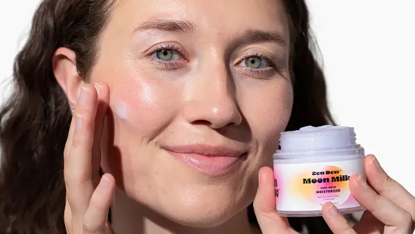 zen-dew-moon-milk-snail-mucin-moisturizer