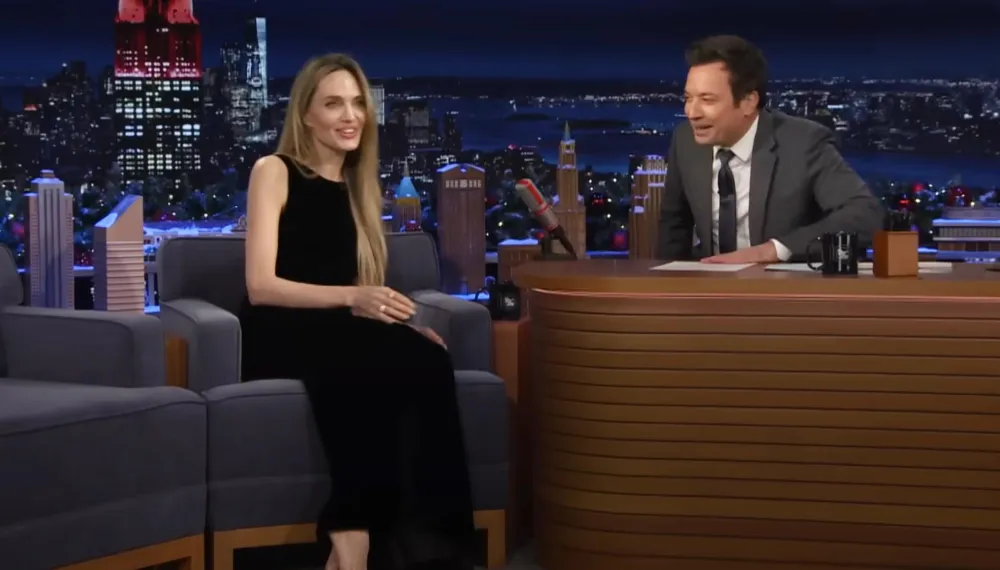 Angelina Jolie Goes Barefoot on the Jimmy Fallon Show